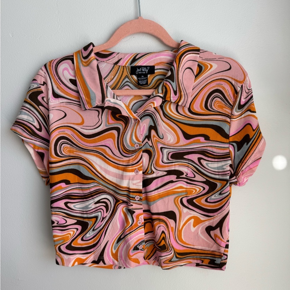 Just Polly NY Women's Crop Button up Shirt Pink, Orange & Brown Swirl Size S/M